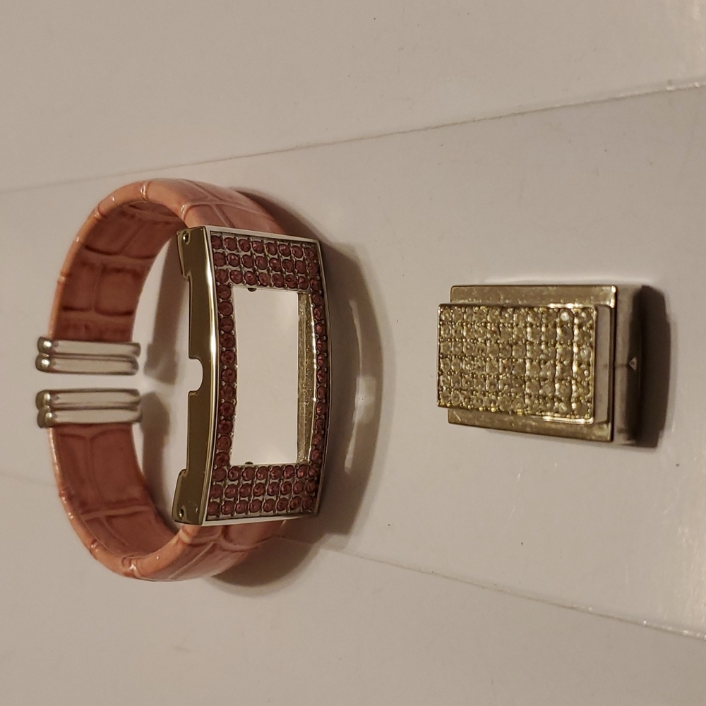 Real Collectibles by Adrienne Arpel Convertible Bangle Watch/Bracelet Cuff style - Picture 8 of 12